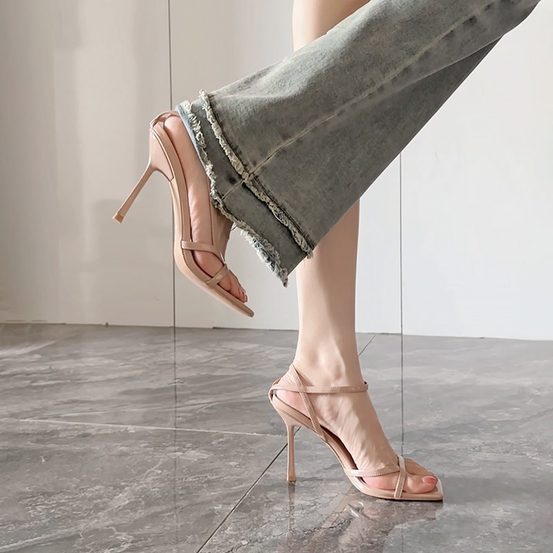 Sandal Strappy Heeled - Женские босоножки-стилето на высоком каблуке с